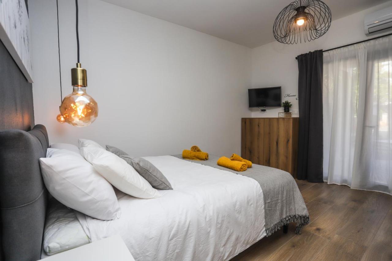 Apartments Residence Radovan 1 Porec Exterior photo