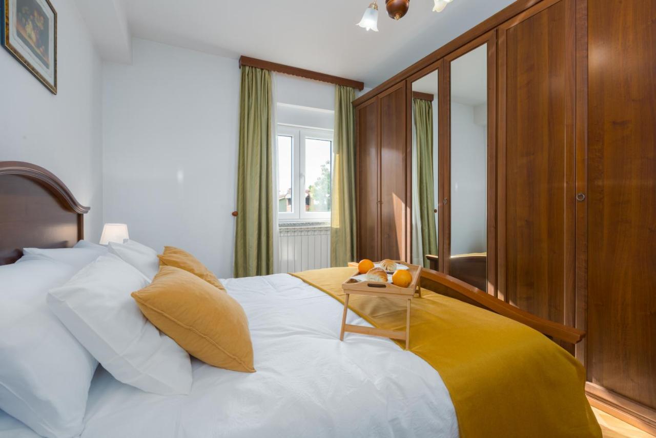 Apartments Residence Radovan 1 Porec Exterior photo